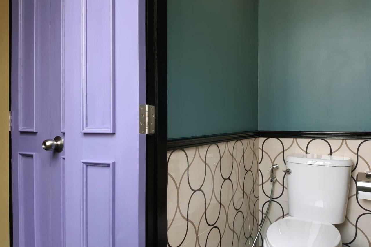 Siam Colors Hostel กรุงเทพมหานคร ภายนอก รูปภาพ