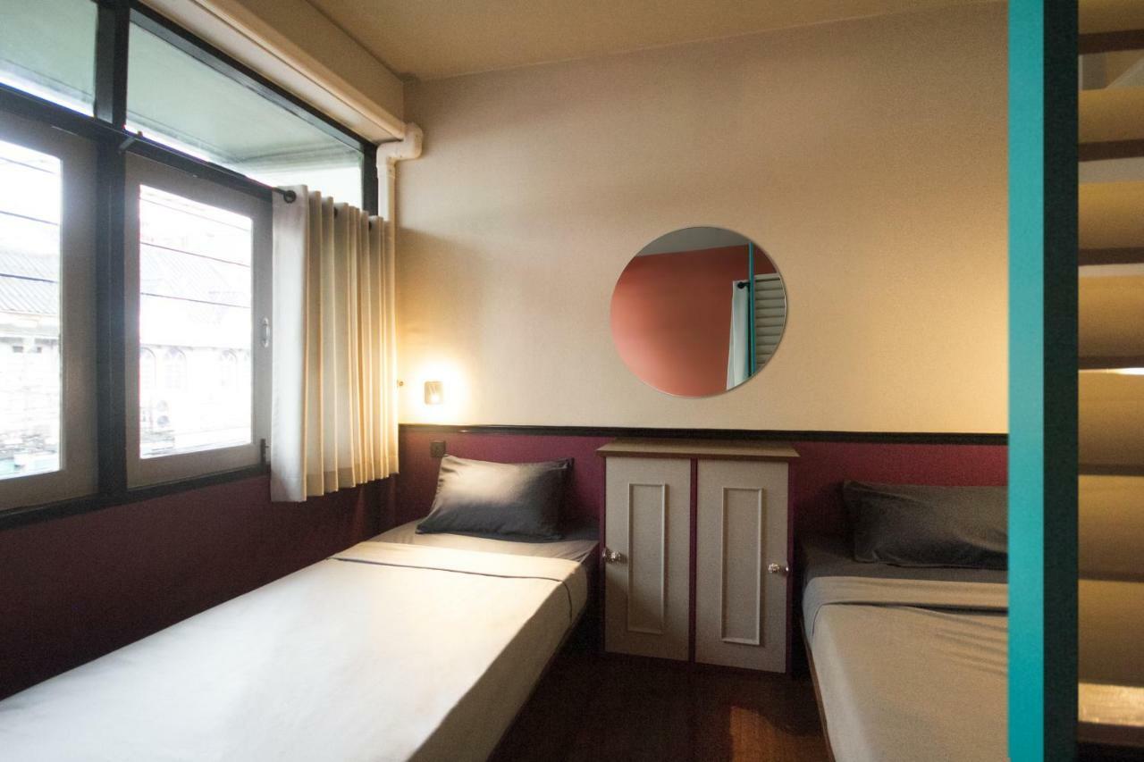 Siam Colors Hostel กรุงเทพมหานคร ภายนอก รูปภาพ
