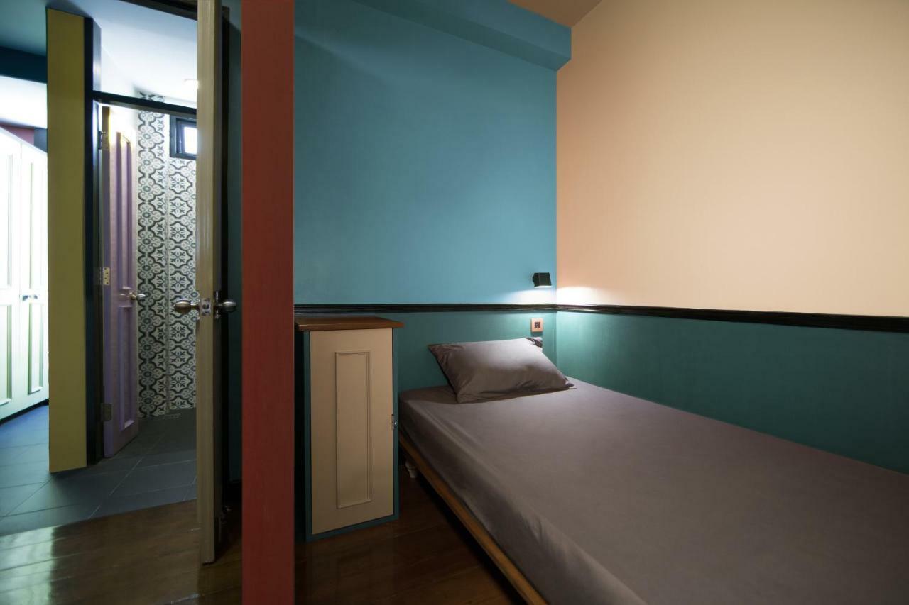 Siam Colors Hostel กรุงเทพมหานคร ภายนอก รูปภาพ