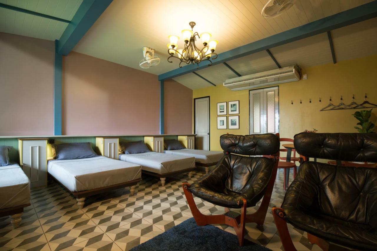 Siam Colors Hostel กรุงเทพมหานคร ภายนอก รูปภาพ