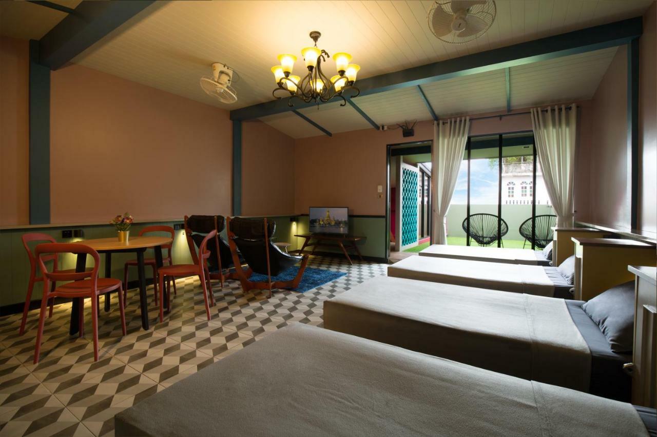 Siam Colors Hostel กรุงเทพมหานคร ภายนอก รูปภาพ